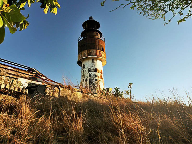 Phare de Nosy lava